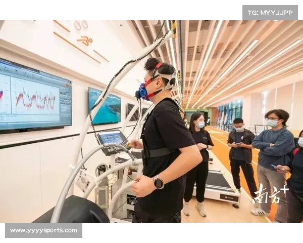 中国女排率先试用智能护膝技术 助力运动员健康与表现提升 中国女排率先试用智能护膝技术 助力运动员健康与表现提升